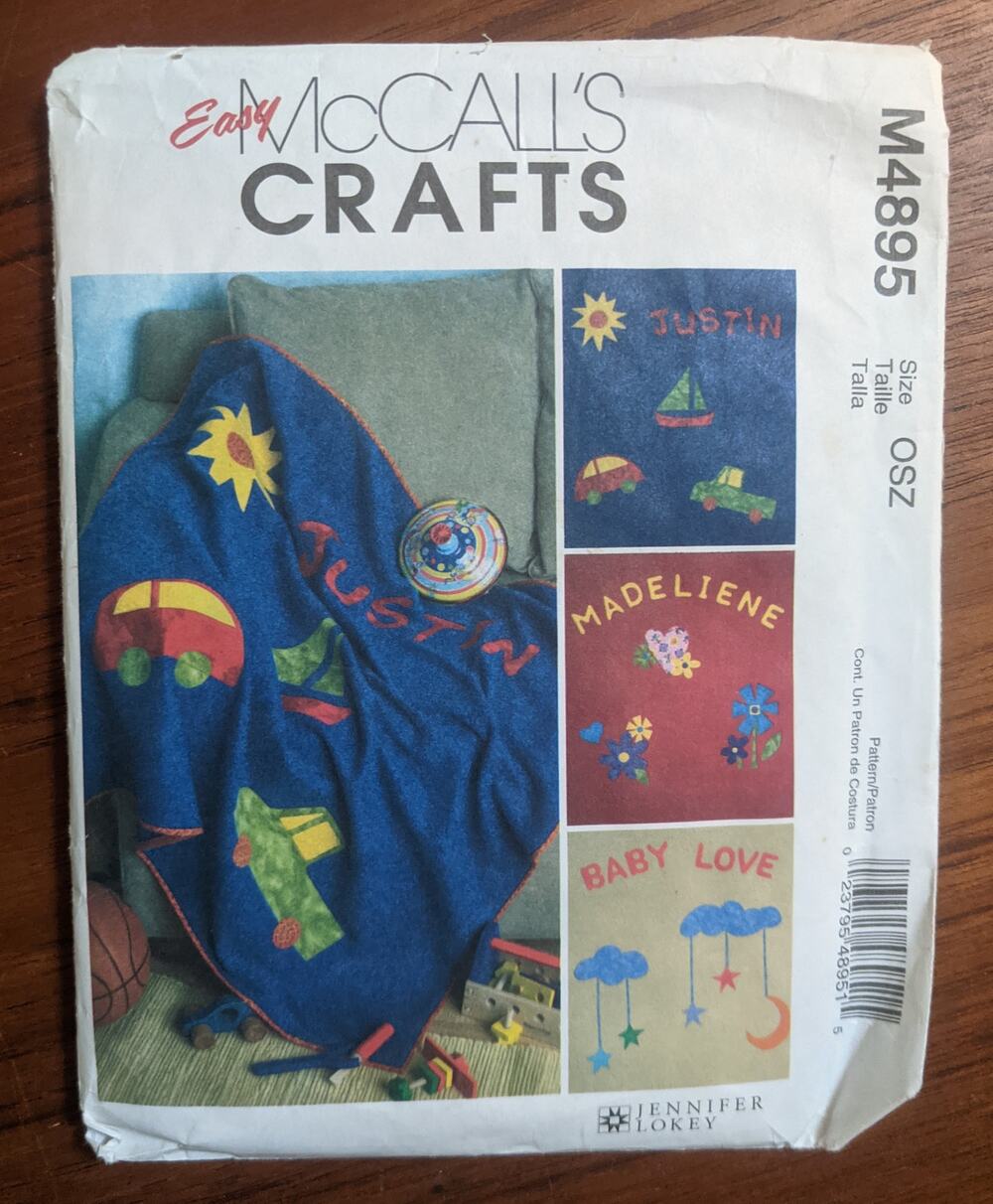 UNCUT McCall's Crafts Pattern 4895 Fleece Blanket